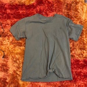 Gently used champion shirt